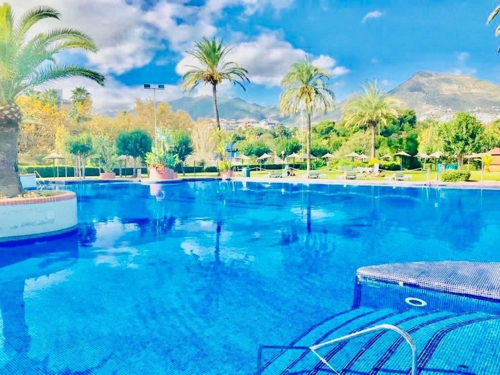Benalbeach Garden Apartment *