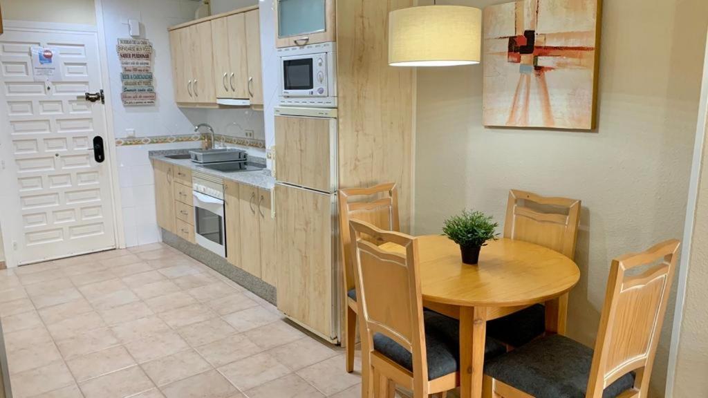 Benalbeach Garden Apartment